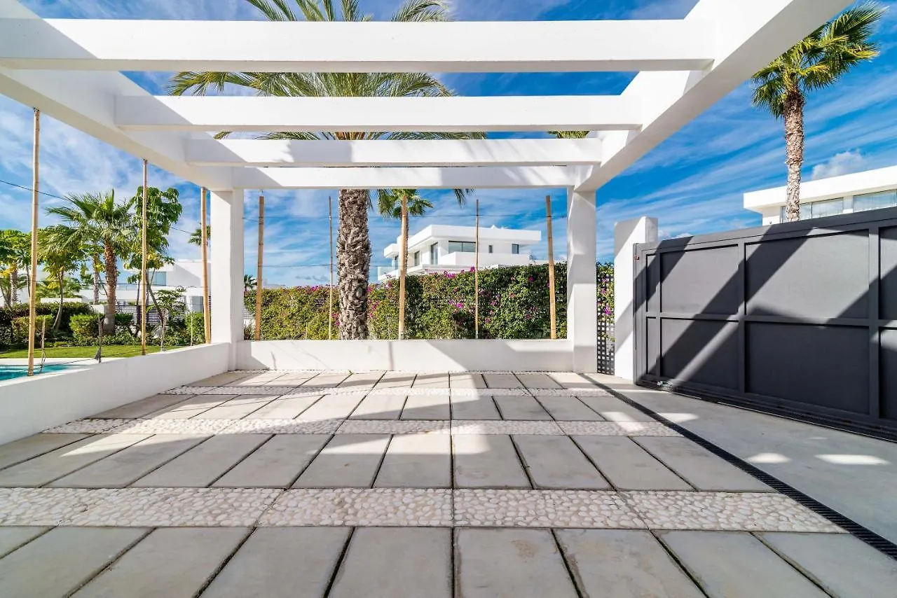 Modern And Luxurious Family Villa Close To The Beach Marbella 0*,  Spain