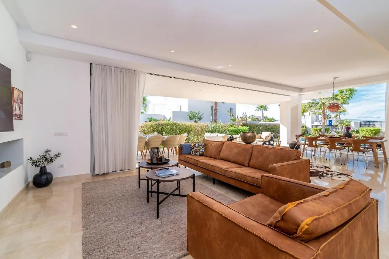 Modern And Luxurious Family Villa Close To The Beach Marbella Spain