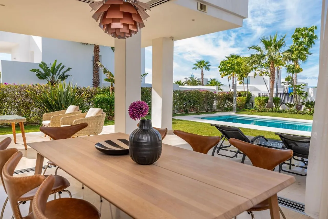 Modern And Luxurious Family Villa Close To The Beach Marbella