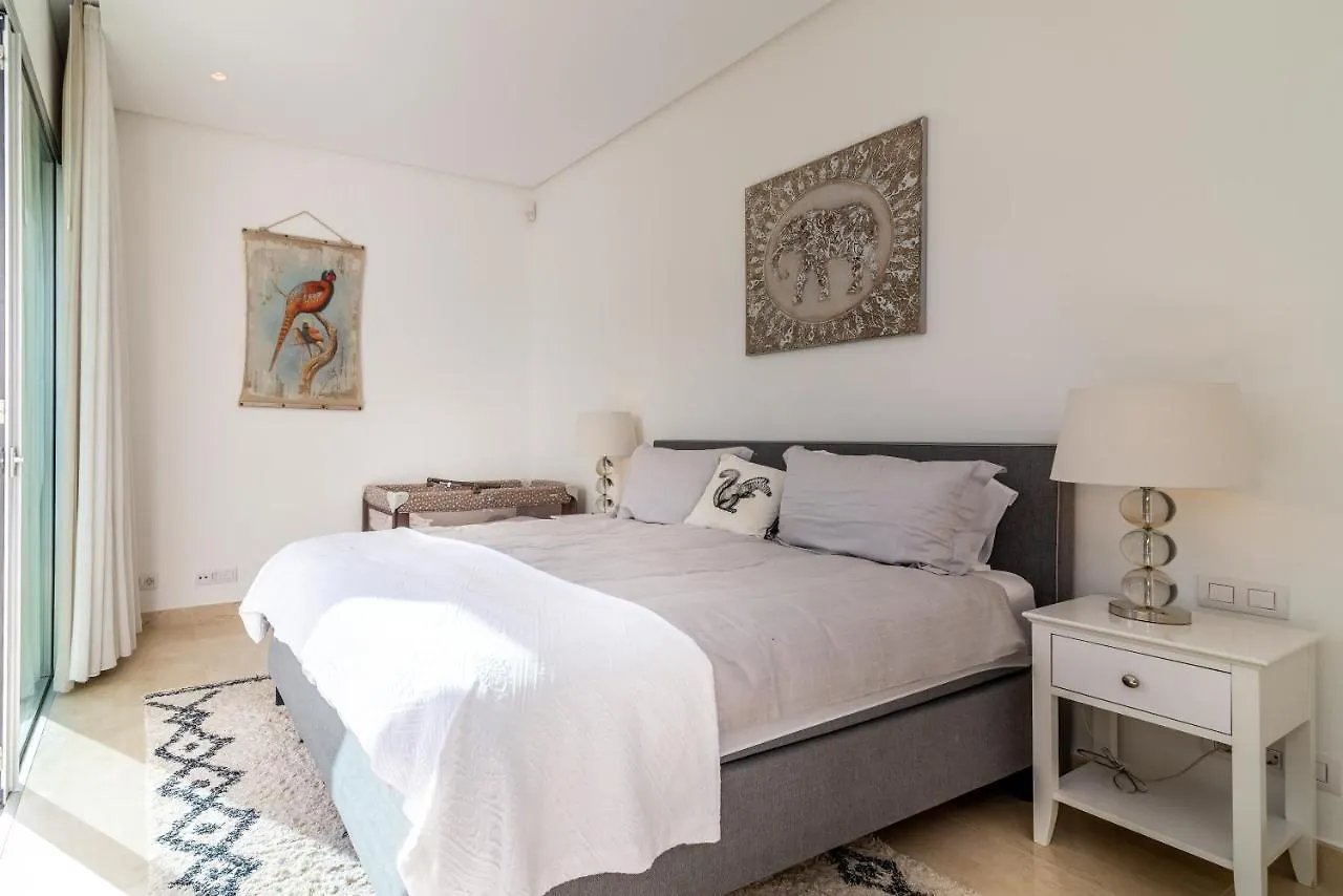 Modern And Luxurious Family Villa Close To The Beach Marbella
