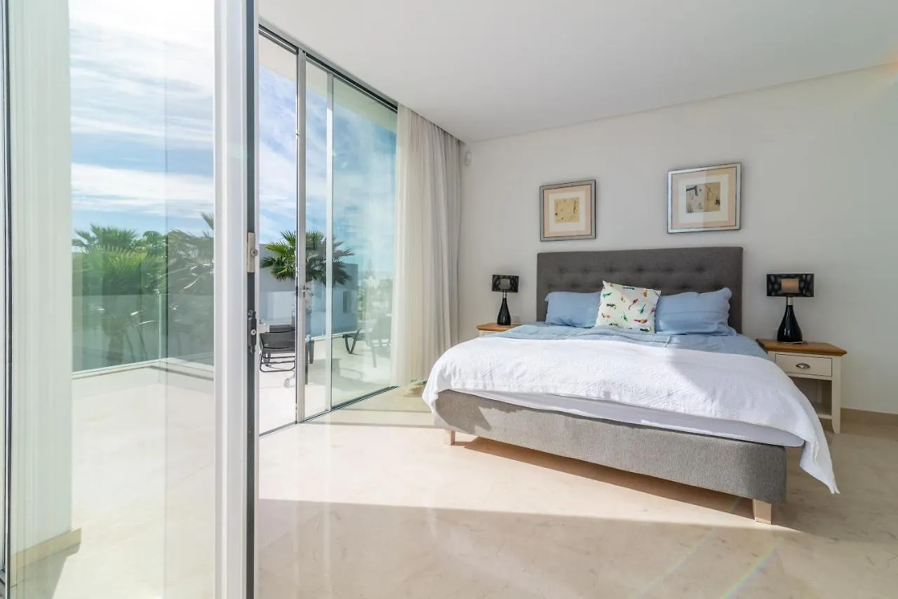 Modern And Luxurious Family Villa Close To The Beach Marbella